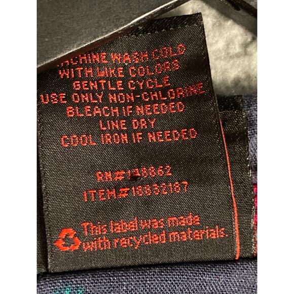 Stranger Things Demogorgon Floral Hawaiian Shirt Unisex Size‎ 1 - Picture 4 of 10